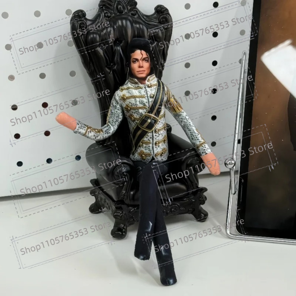 Novo Boneco de Pelúcia de 10cm - Cosplay Prop avaliação e preço